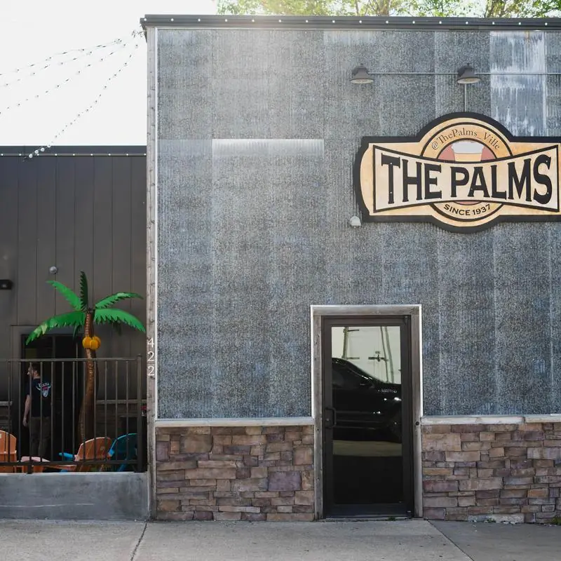Palms Bar & Grill
