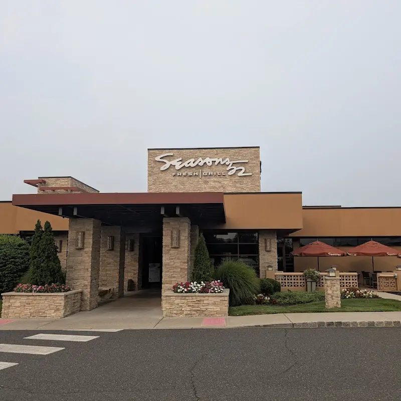 Seasons 52