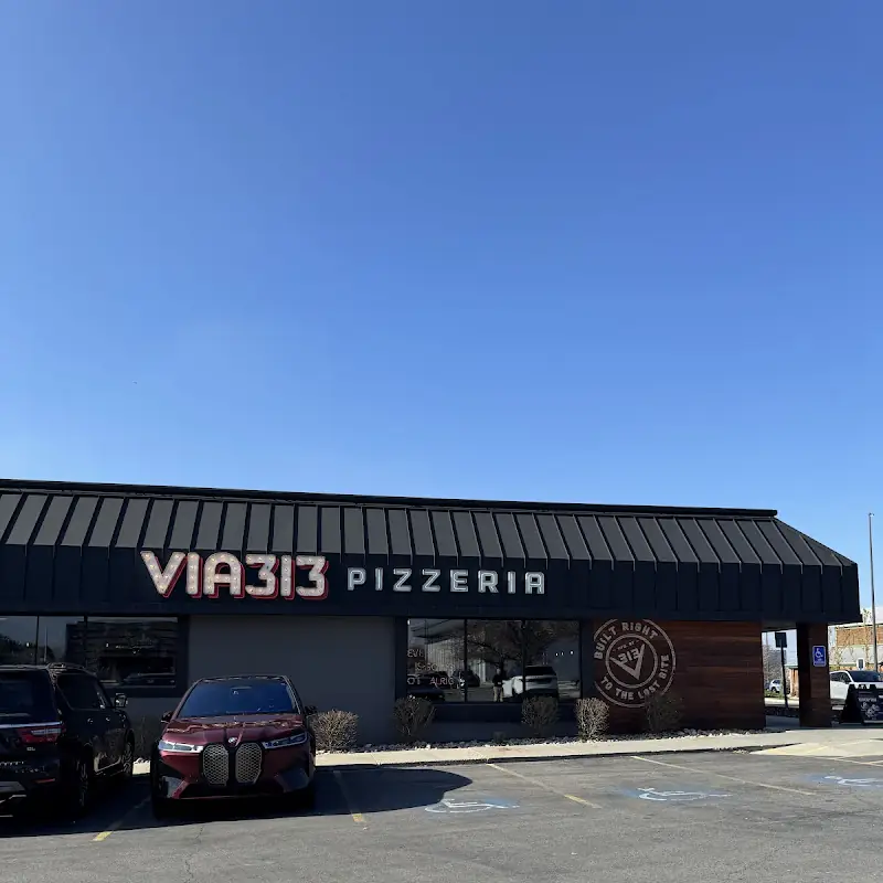 Via 313 Pizza