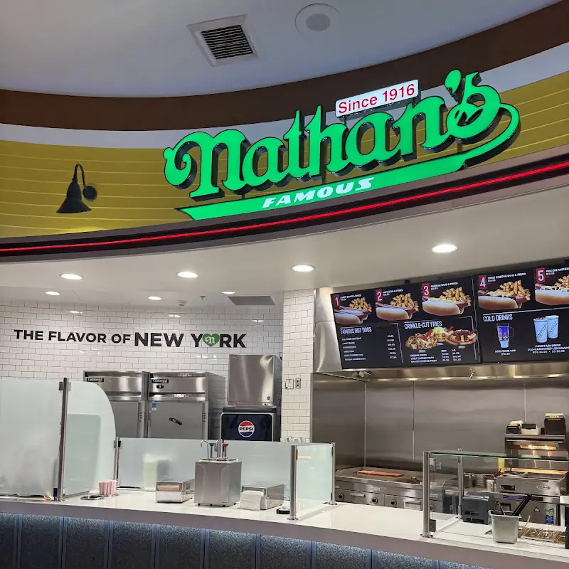 Nathan’s Famous Stand (NYNY Mezzanine)