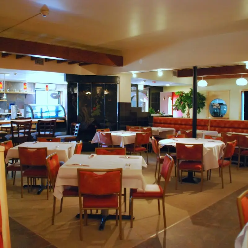 Bistro Chen - Sushi, Chinese & Bar