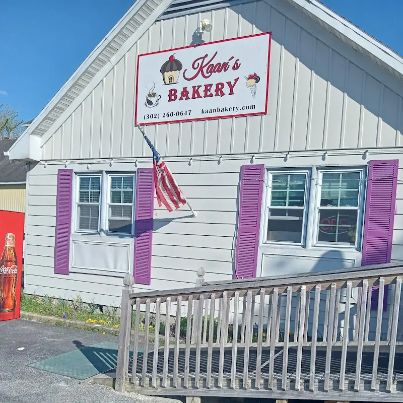 Kaan's Bakery & Pizza