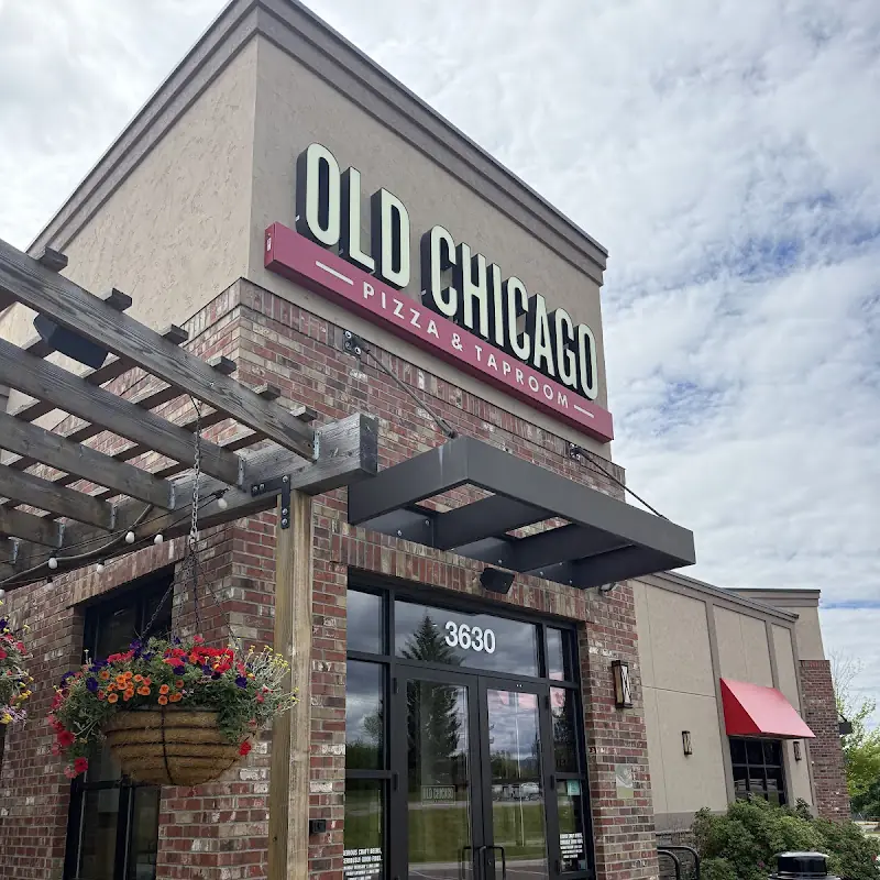 Old Chicago Pizza + Taproom
