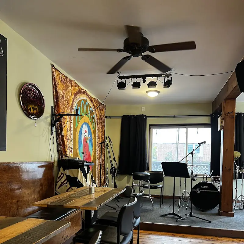 Moogs Place