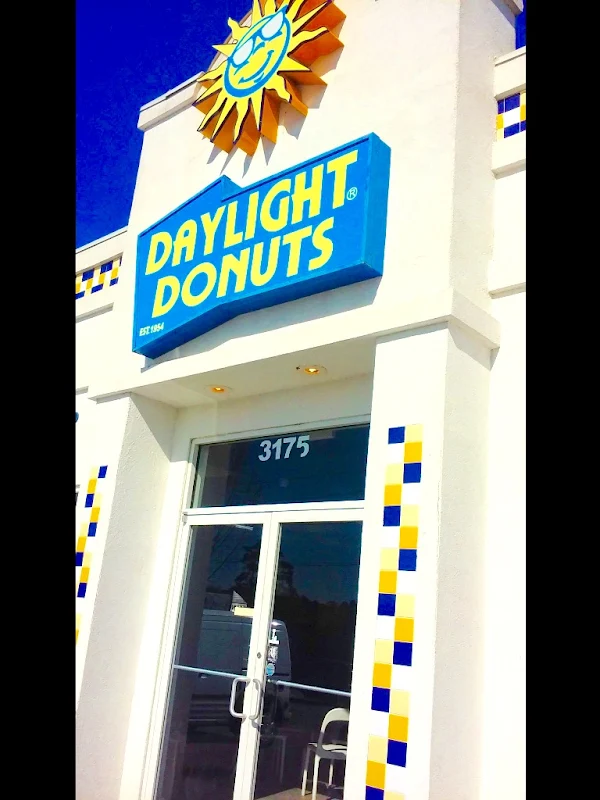 Daylight Donuts