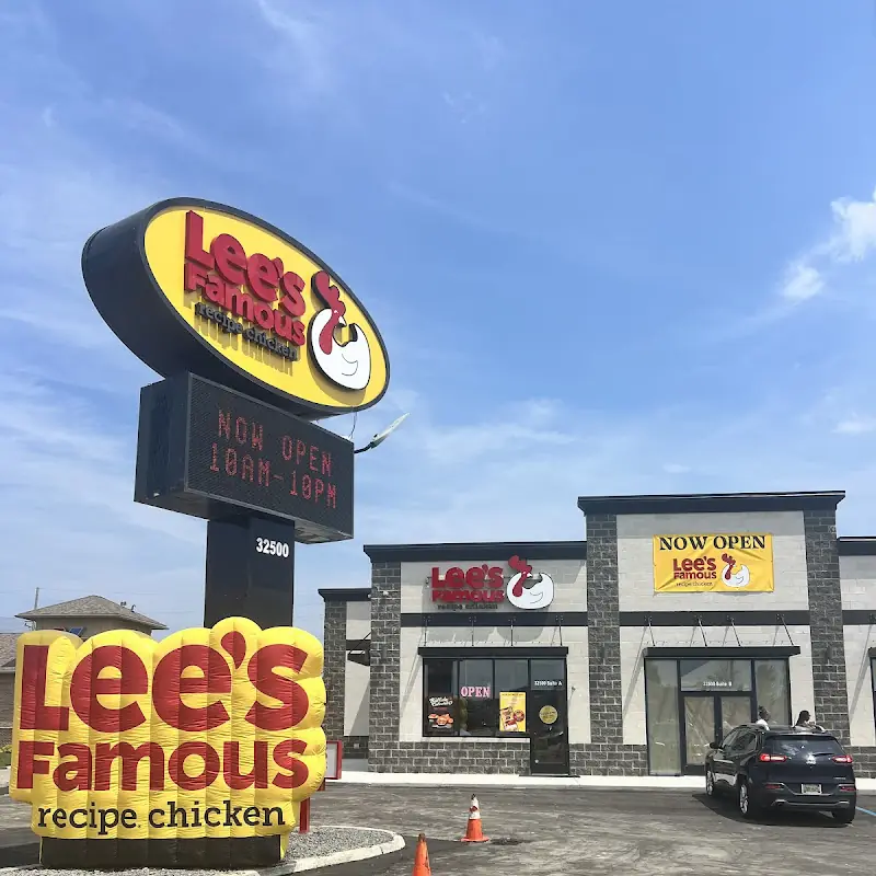 Lee's Famous Recipe Chicken