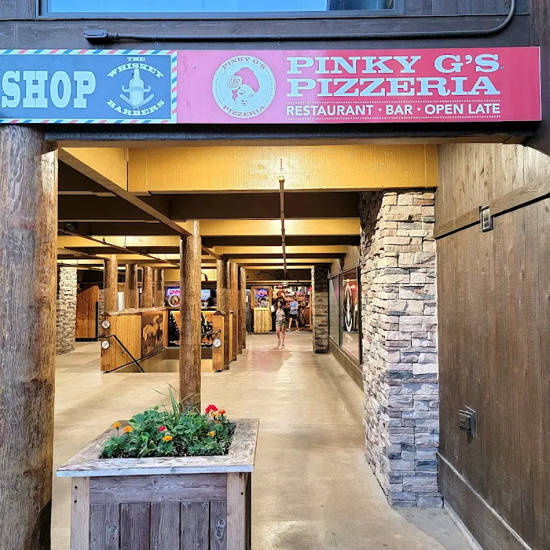 Pinky G's Pizzeria