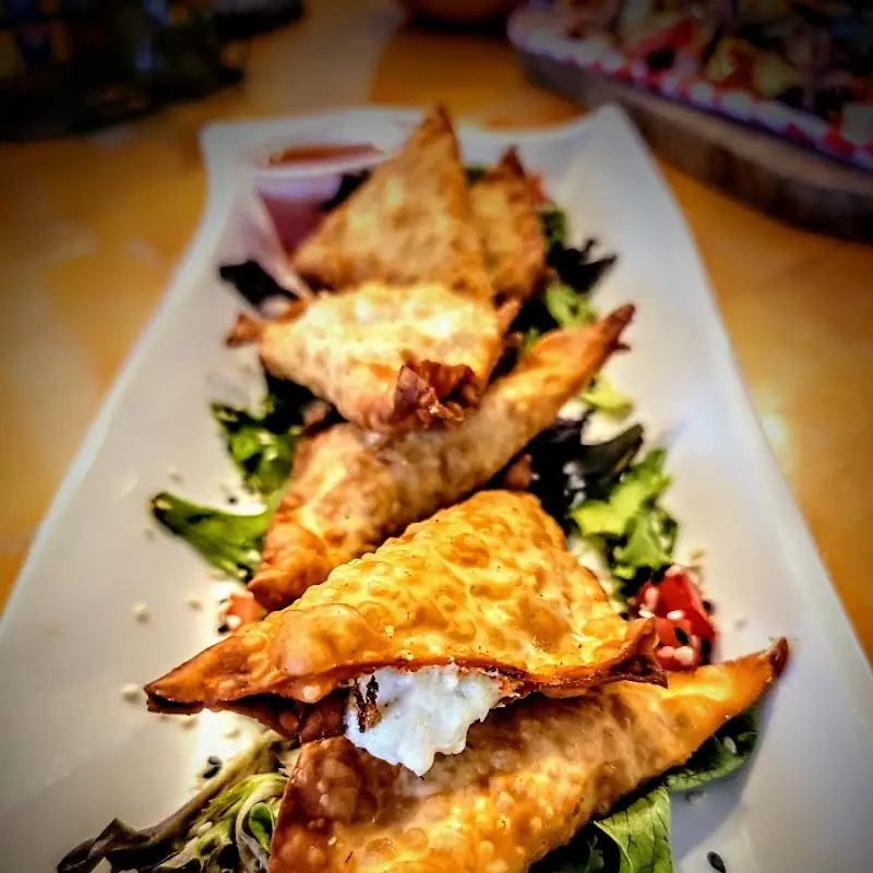 The Reef Top Bar & Grill