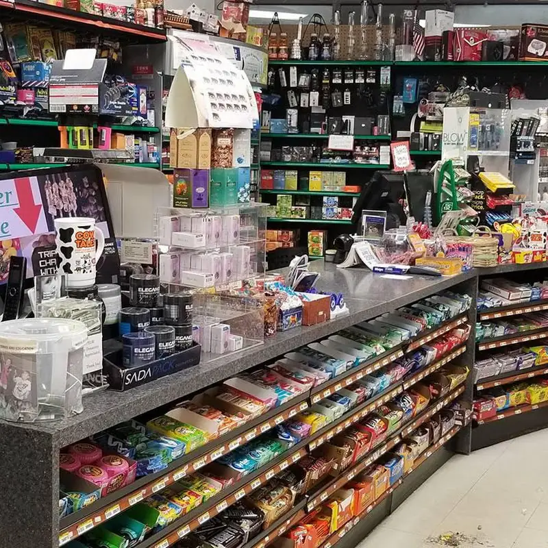 Cedar's Food Mart and Grill Halal