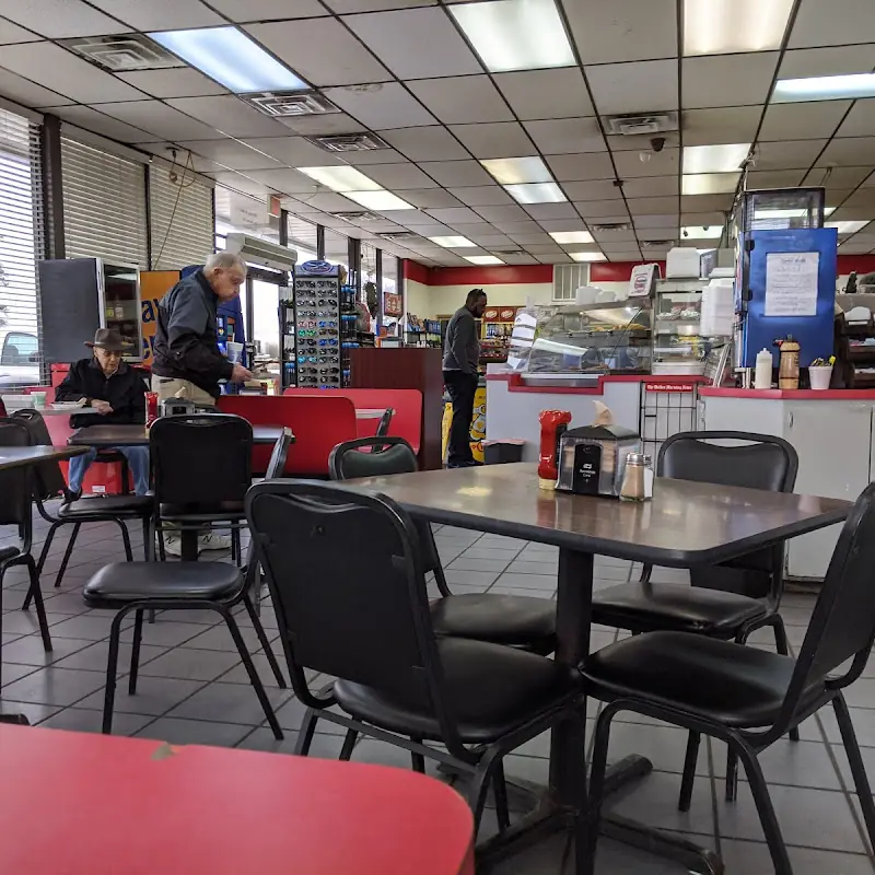 Skaggs Country Store & Grill