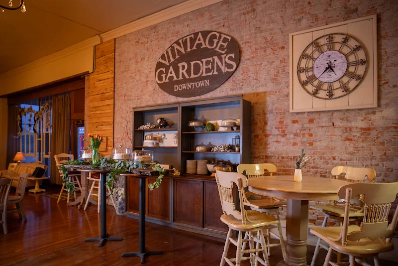Vintage Vibe Bakery and Bistro