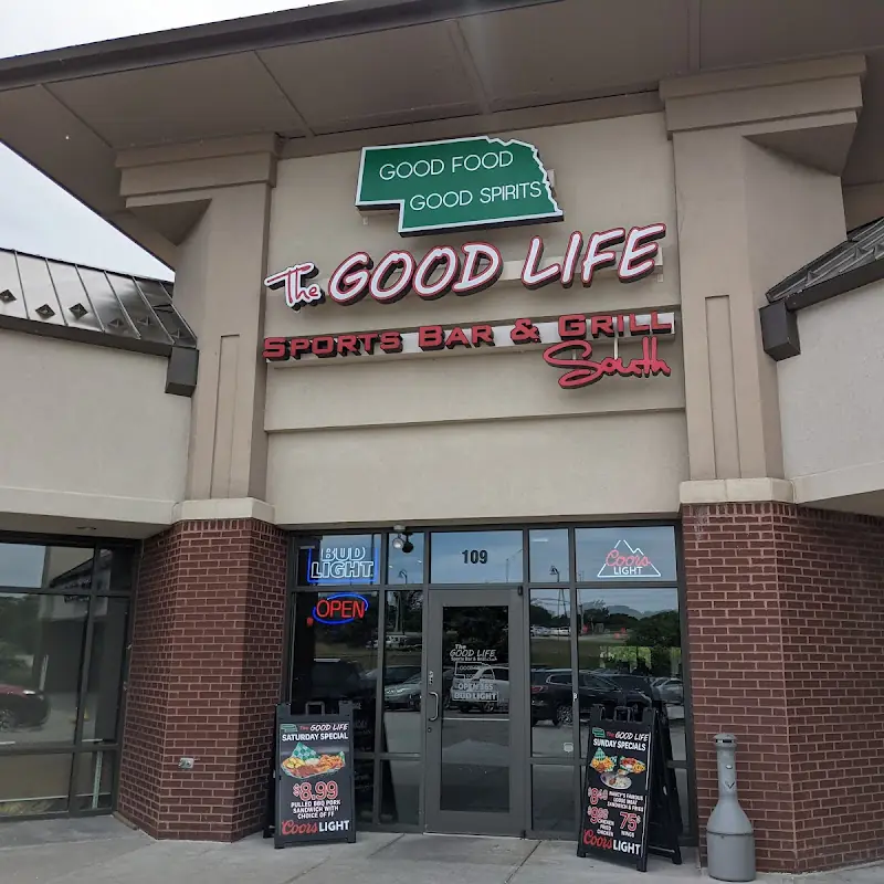Good Life Sports Bar & Grill - Papillion