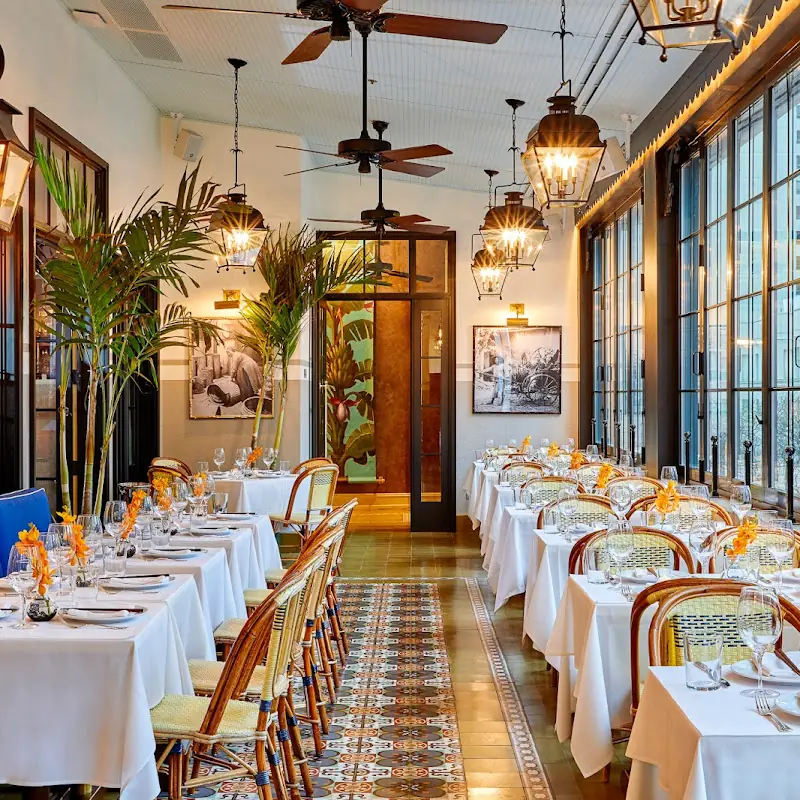 Le Colonial Chicago
