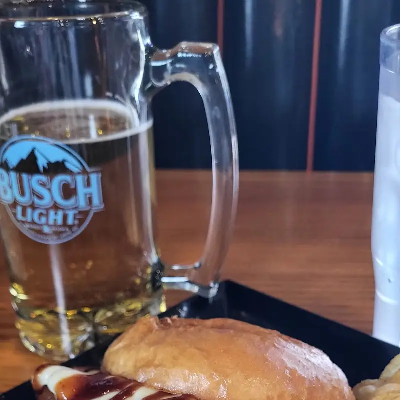 Woody's Bar & Grill