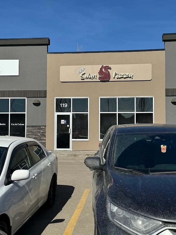 Red Swan Pizza - Calgary Macleod Trail