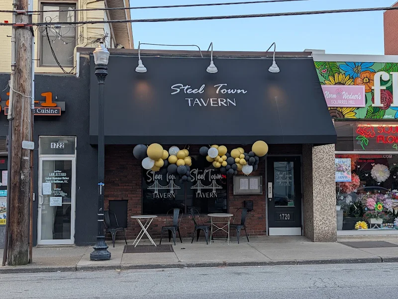 Steel Town Tavern