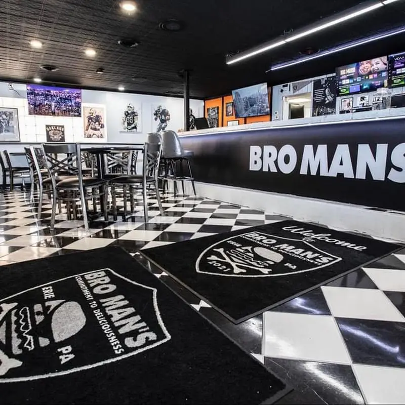 Bro Man's Birria N' Burger Joint - Erie