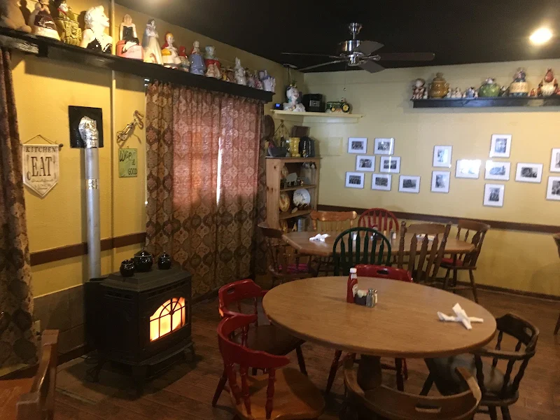 Dusty Boots Cafe