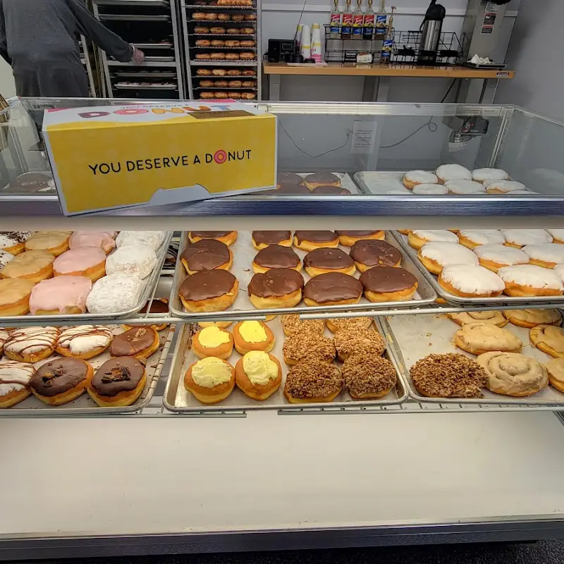 Milton’s Donuts