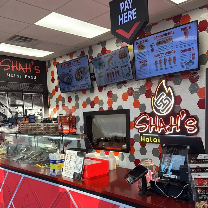 Shah's Halal Food - Stratford