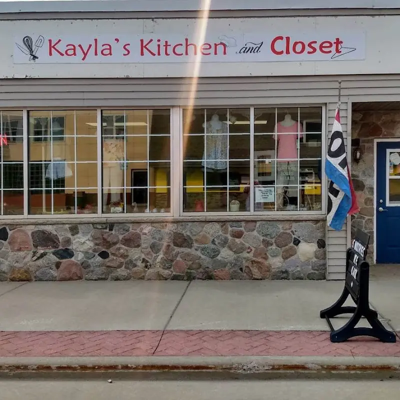 Kayla's Kitchen and Closet