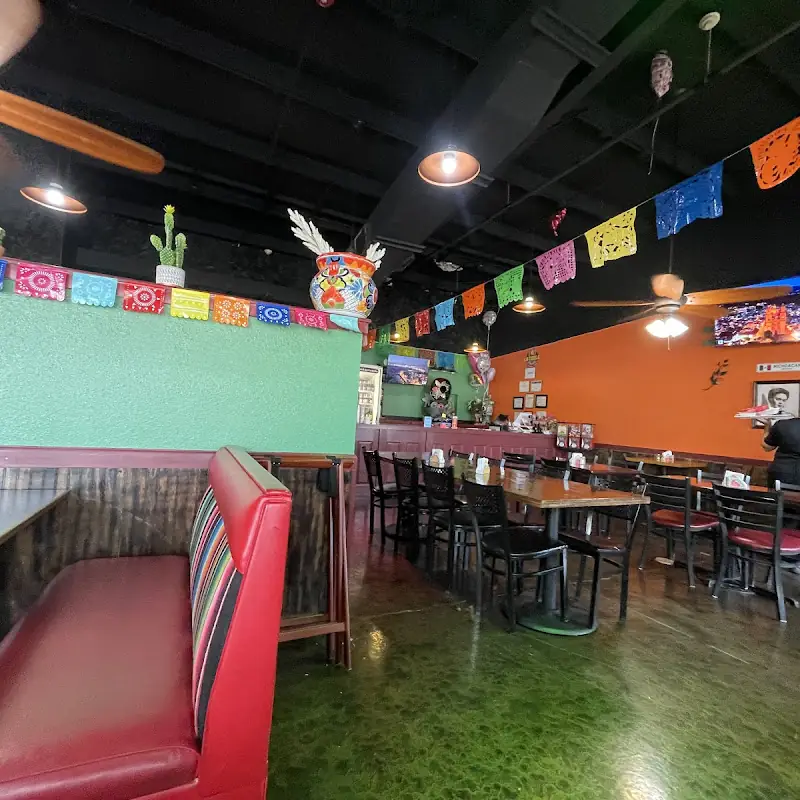 Las Cazuelas