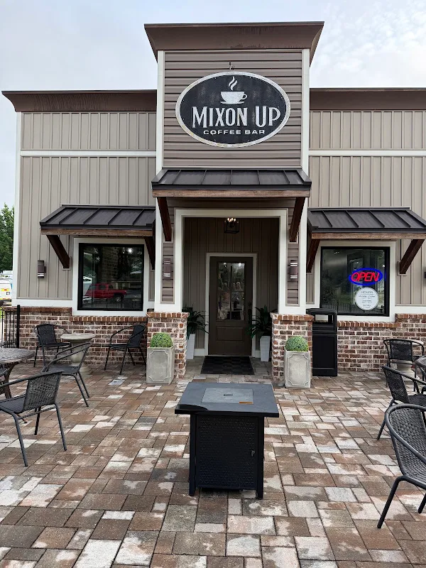Mixon Up Coffee Bar