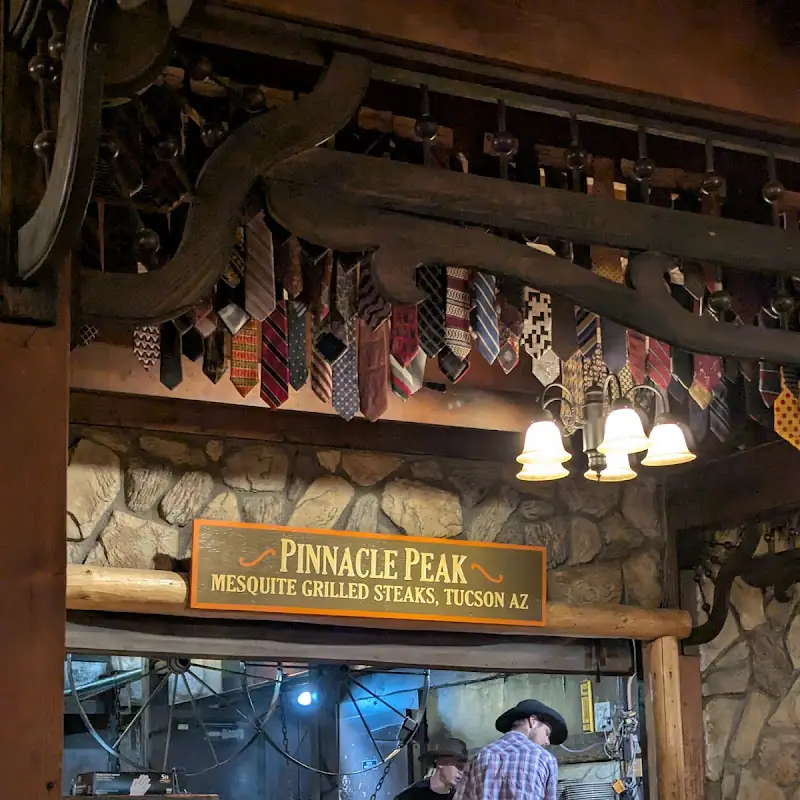 Pinnacle Peak Steakhouse,San Dimas