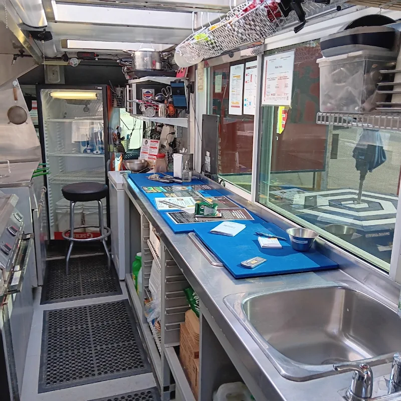 WADE'S BURGERS