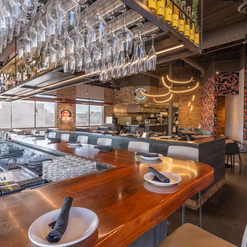 Ling & Louie's Asian Bar and Grill