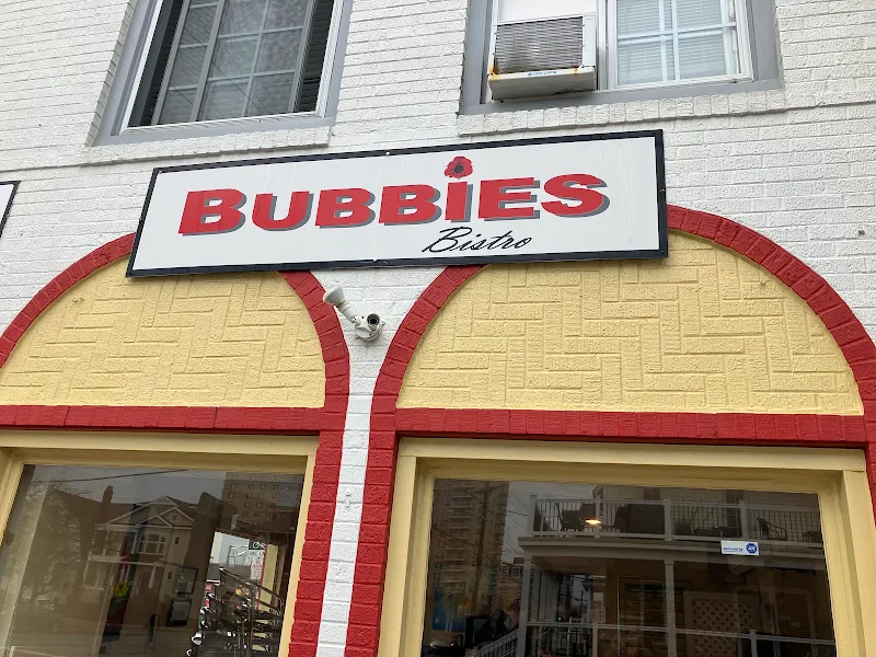 Bubbies Bistro