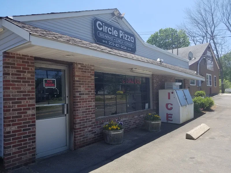 Circle Pizza