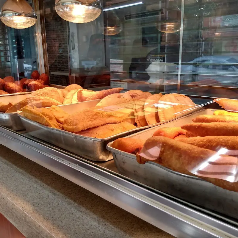 Freddy's Colmado y Cafetería