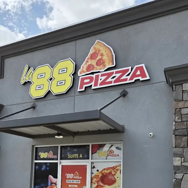 La 88 pizza