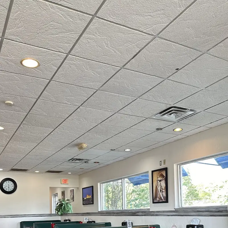 Nikki's Greek Restaurant