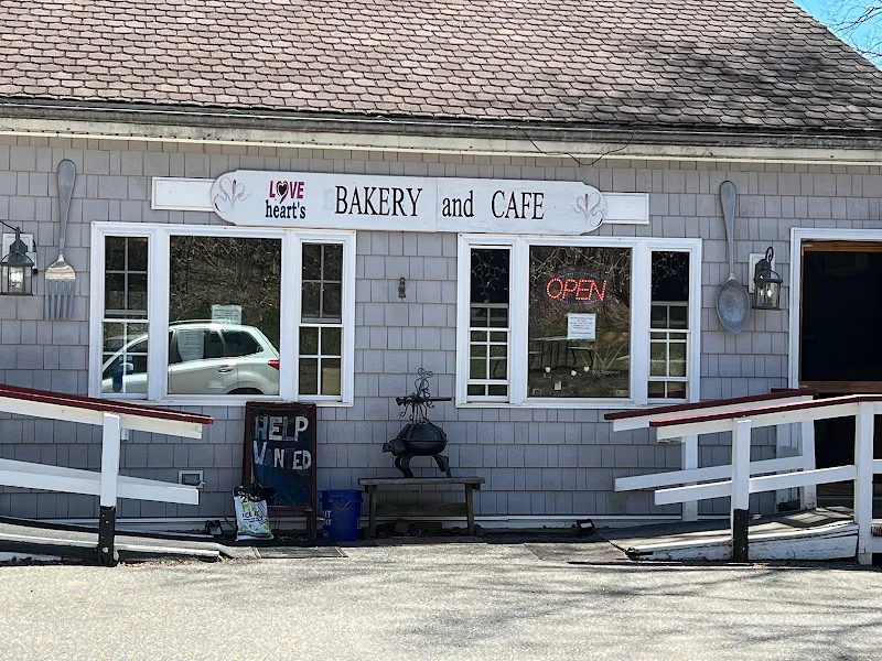 Love Heart's Bakery and Cafe