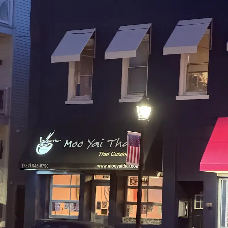 Moo Yai Thai Restaurant
