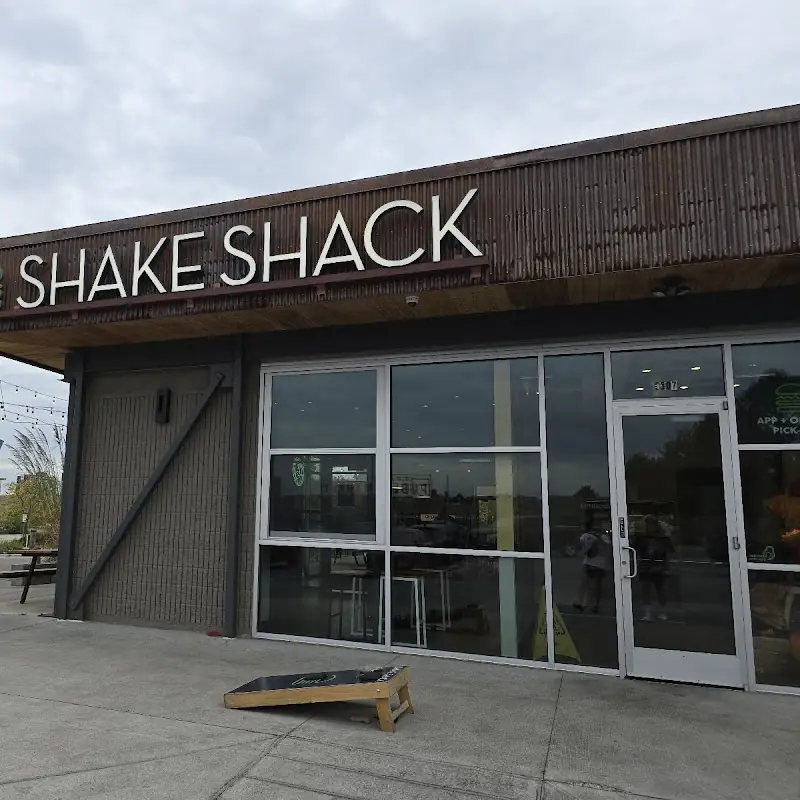 Shake Shack Edgewater