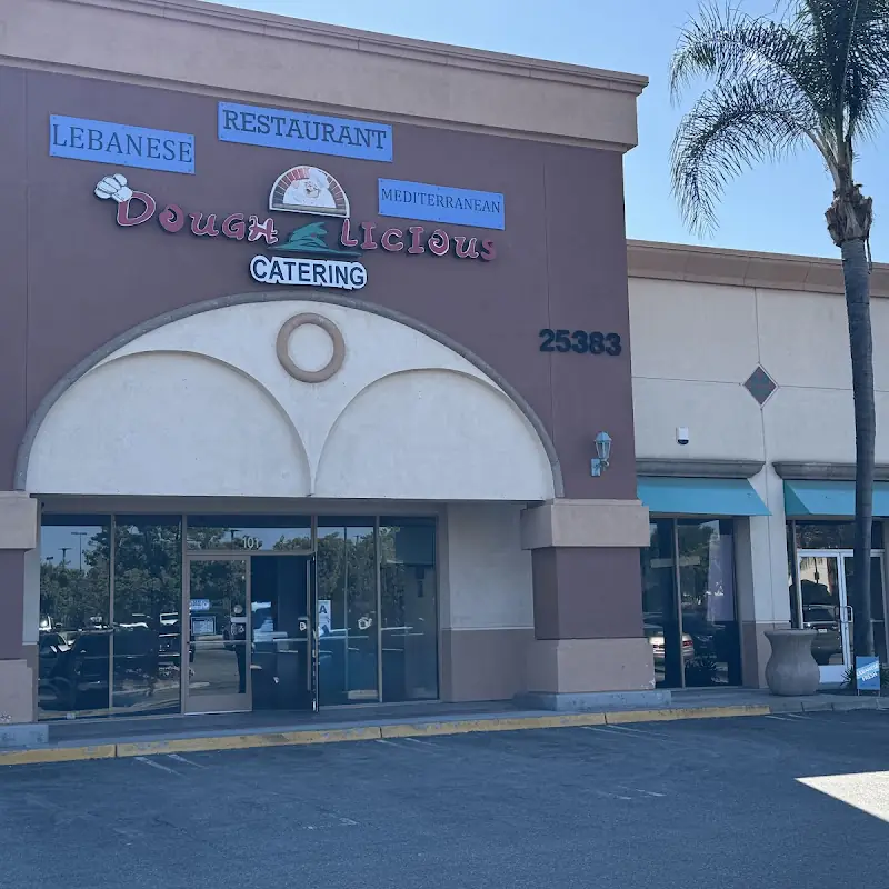 DoughLicious Restaurant & Catering