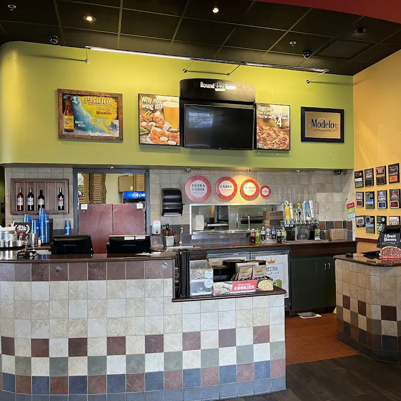 Round Table Pizza