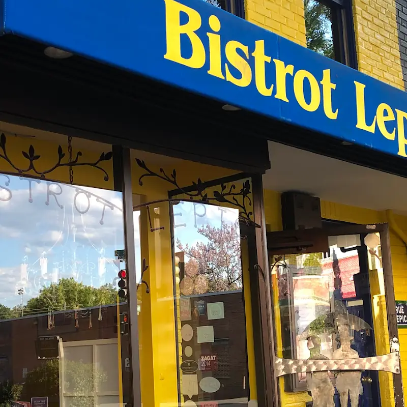 Bistrot Lepic & Wine Bar