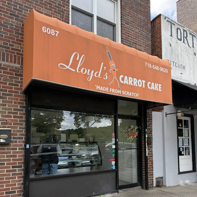 Lloyd's Carrot Cake