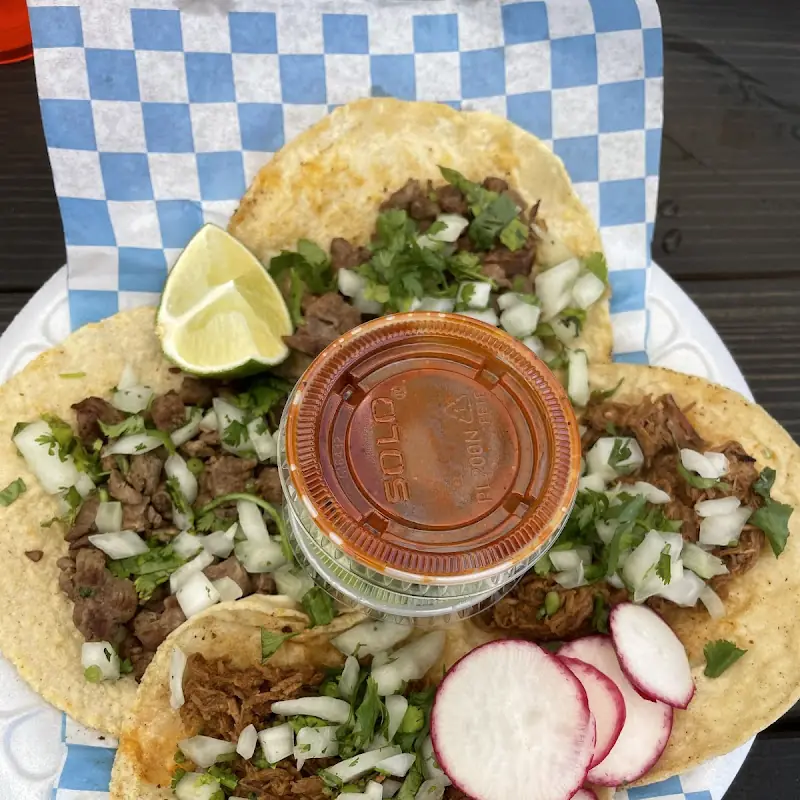 Antojitos La Valentina