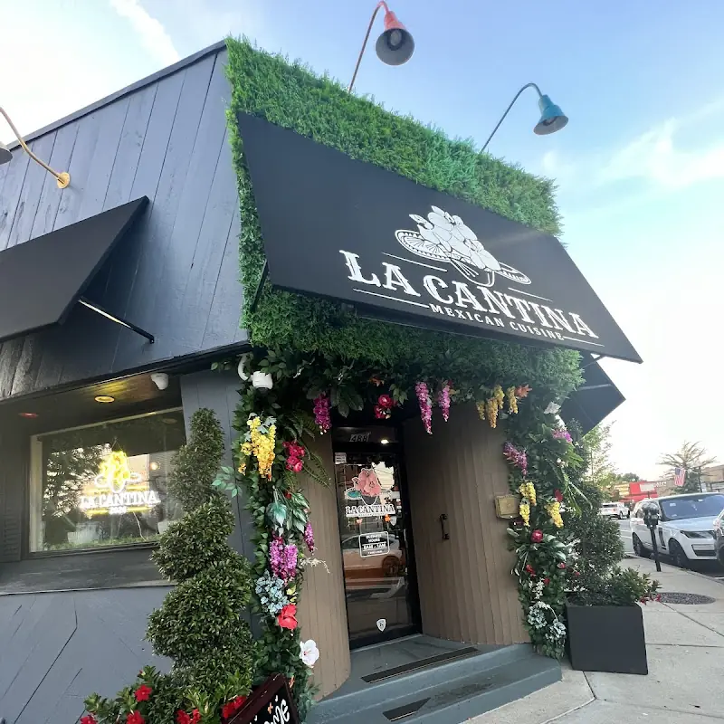 La Cantina