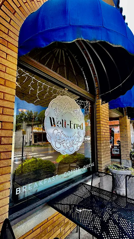 Well-Bred Bakery & Cafe