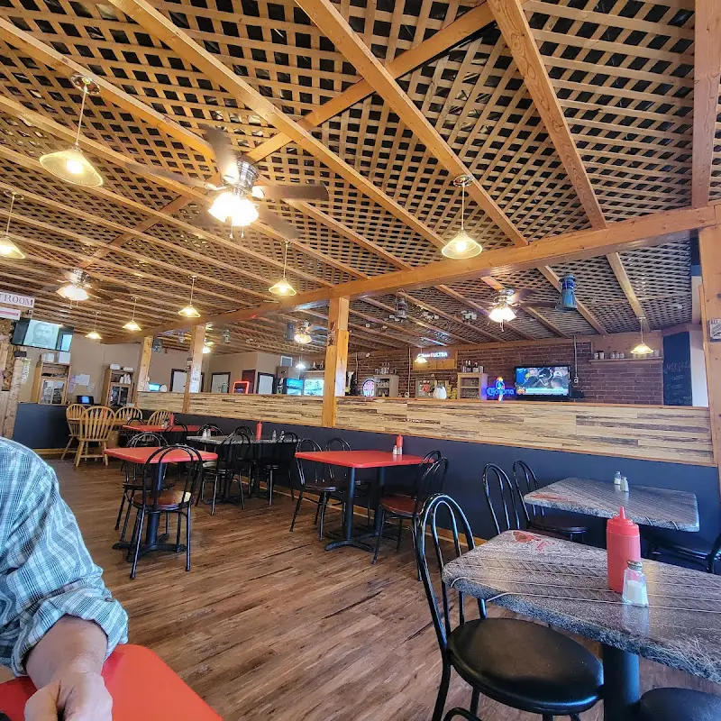 Railyard Bar & Grill