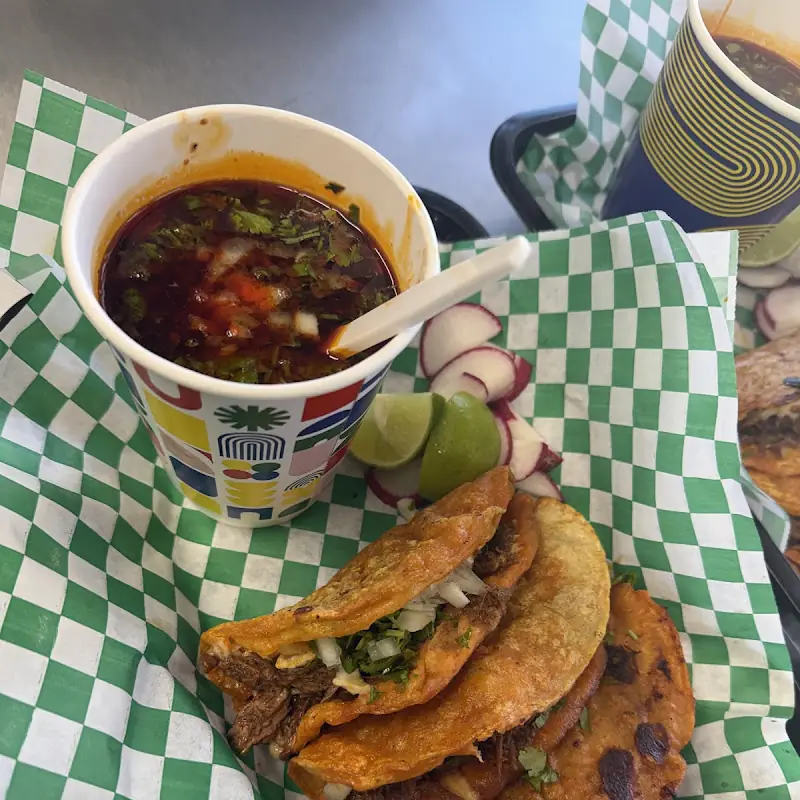 Tacos y Tortas Don Cheve
