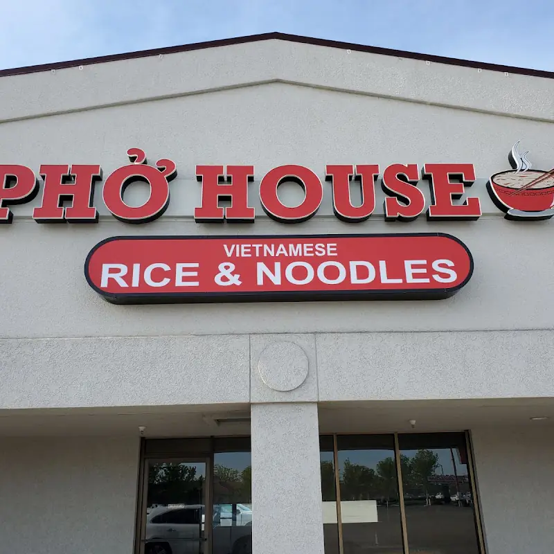 Phở House Vietnamese Rice & Noodles