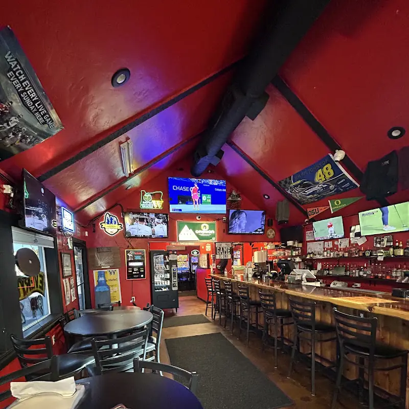 Red Zone Sports Bar