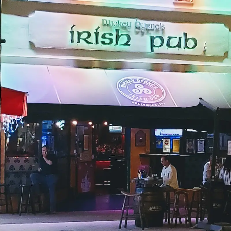 Mickey Byrne's Irish Pub & Restaurant